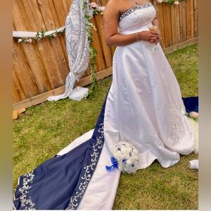 Elegant White and Navy Wedding Dress